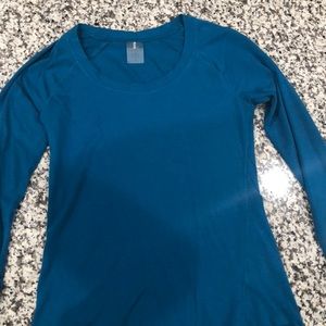 Calia by Carrie Underwood Shirt. Long Sleeve